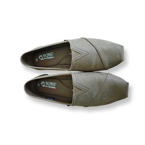 Brown Slip On BOBS NWOT Size 9